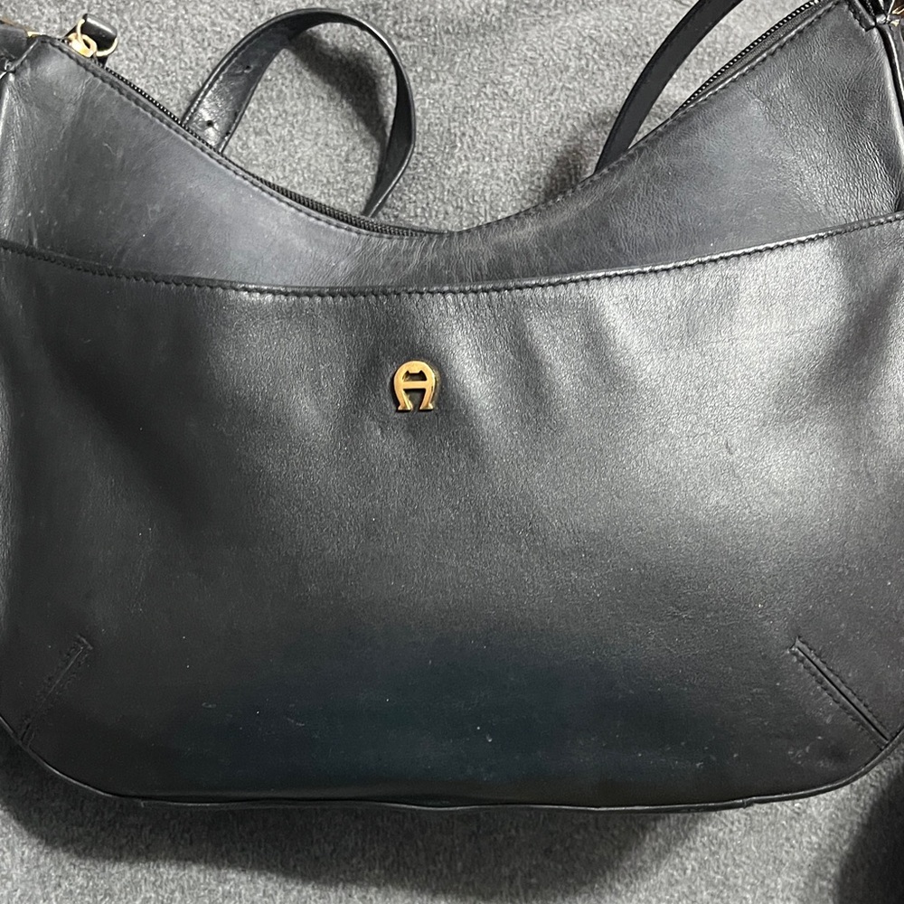 Etienne Aigner  Black Leather Shoulder Bag